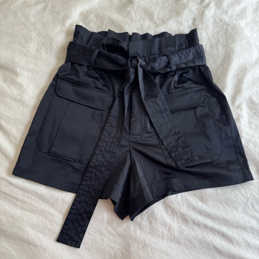 ZARA Black Satin Effect Paperbag Shorts with Pockets – Size XS